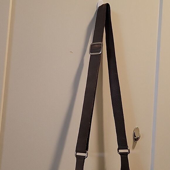 Anthropologie Lily and Lola Crossbody Distressed Leather Bag - Picture 6 of 12